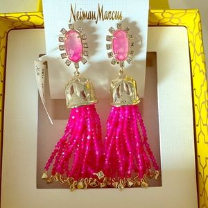 Kendra Scott Decker earrings